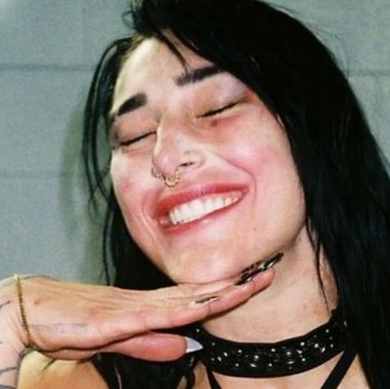 023