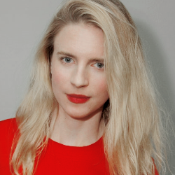 tumblr_ot06dkhwME1wr03doo5_250