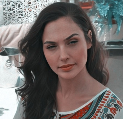 eyebrow