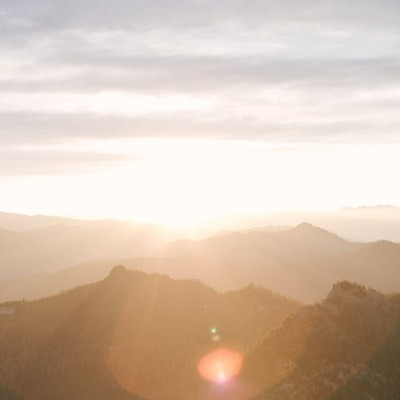 lens flare sun mountain