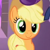 Rarity_admiring_S2E1